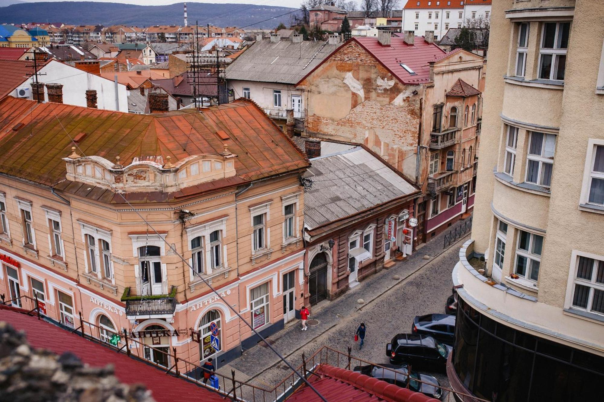 Historical Center Apartamento Uzhhorod Exterior foto